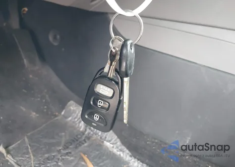 2019 Hyundai Elantra Sel from USA, damaged, VIN KMHD84LF8KU744826